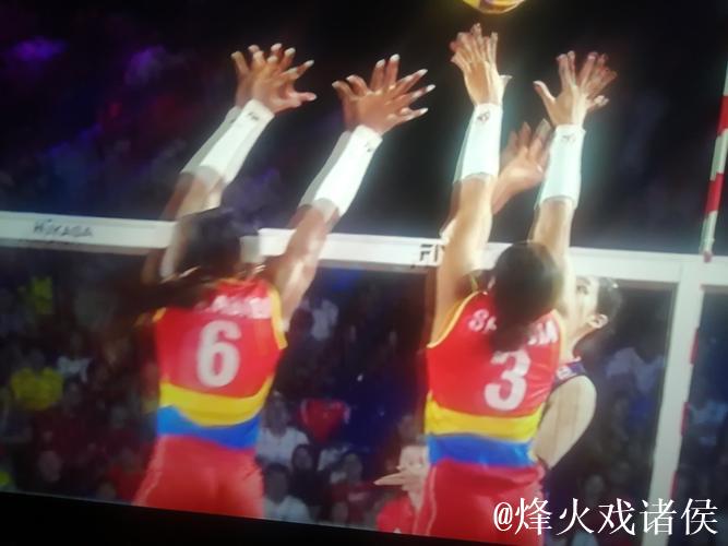 中国女排胜哥伦比亚 世锦赛小组赛两连胜提前晋级16强