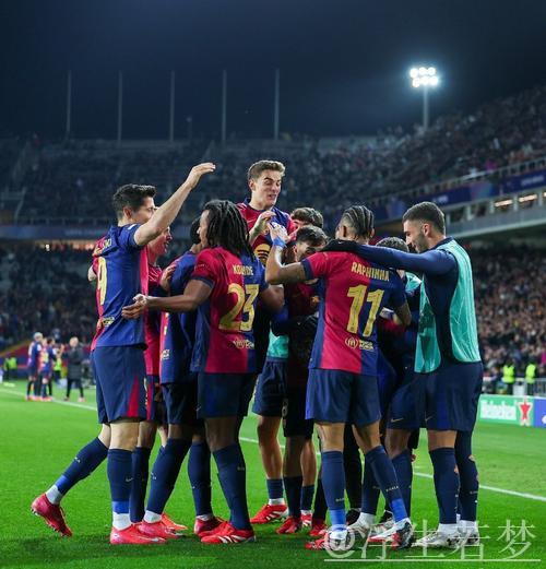 2-2！亚马尔再创奇迹，巴萨战平亚特兰大，未能超越利物浦！